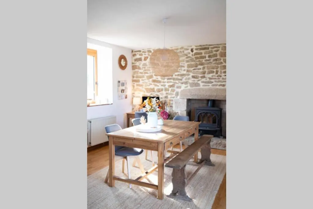 Maison Traditionnelle, Les Pieds Dans L'Eau Holiday home